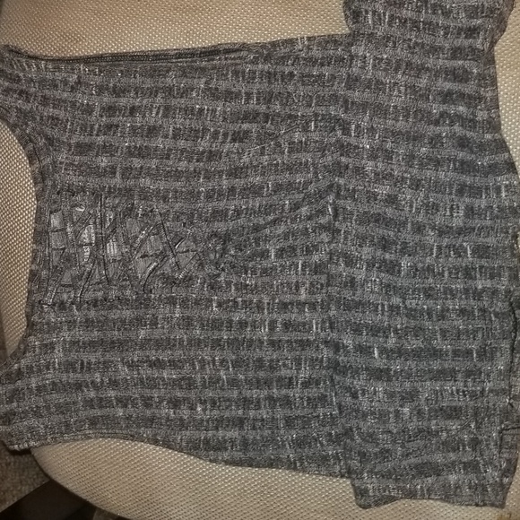 Lace up sleeveless blouse - Picture 1 of 2